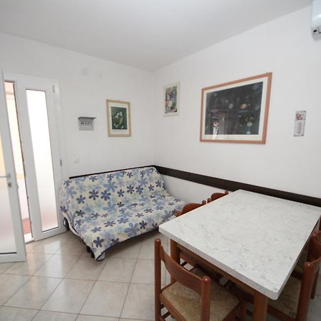 Villa Debby Appartamento 01 Rosolina Mare Eksteriør billede