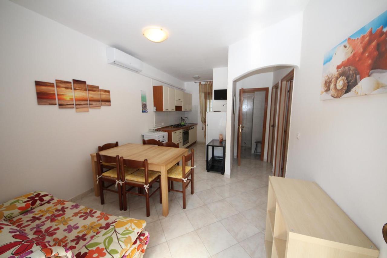 Villa Debby Appartamento 01 Rosolina Mare Eksteriør billede